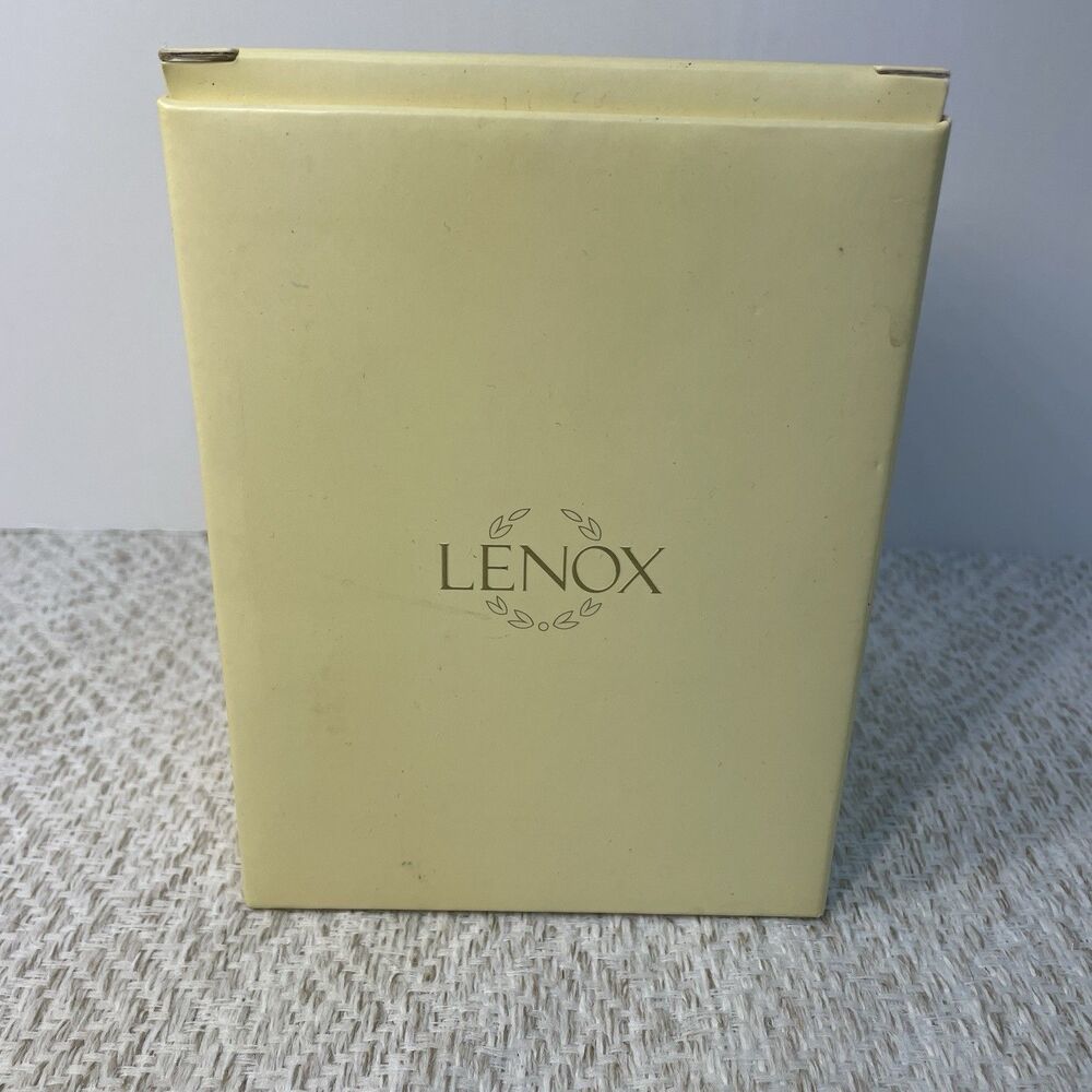 Lenox Tons of Love Valentines Day Holiday Elephants Collection Figurine Box COA - Picture 2 of 11